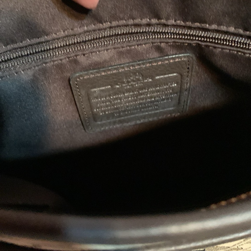 Coach Signature Beige Crossbody Bag - Picture 5 of 6
